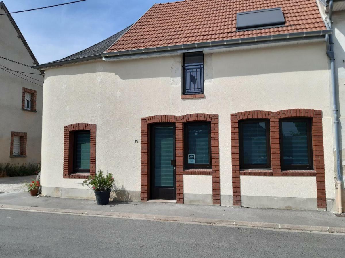 Le Gîte Dameryat Damery  Extérieur photo